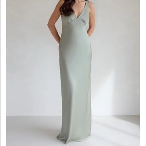 Park & Fifth Gracey Dress in True Sage